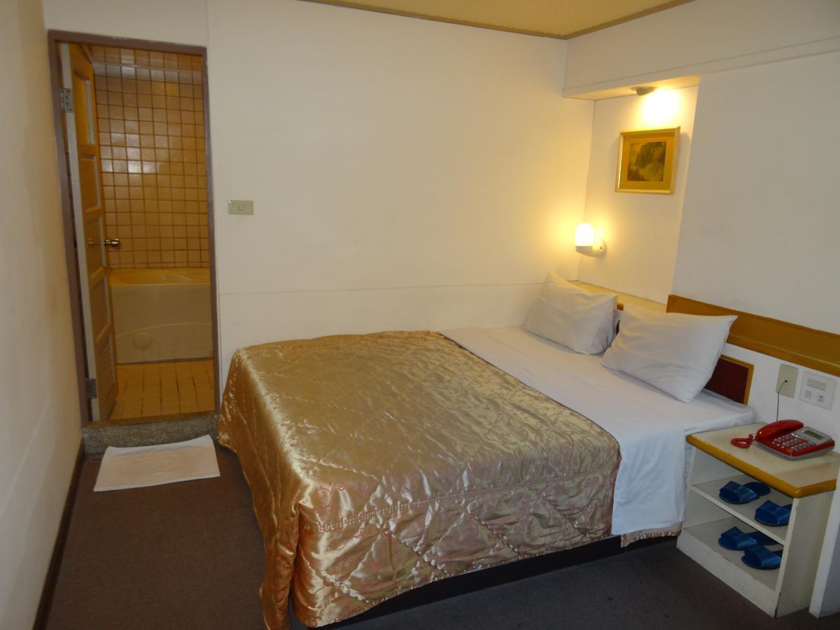 Jia Xin Hotel Chiayi City Dış mekan fotoğraf